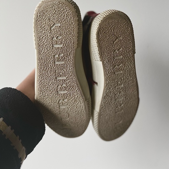 Woven Burgundy Burberry Sneakers - Picture 2 of 4